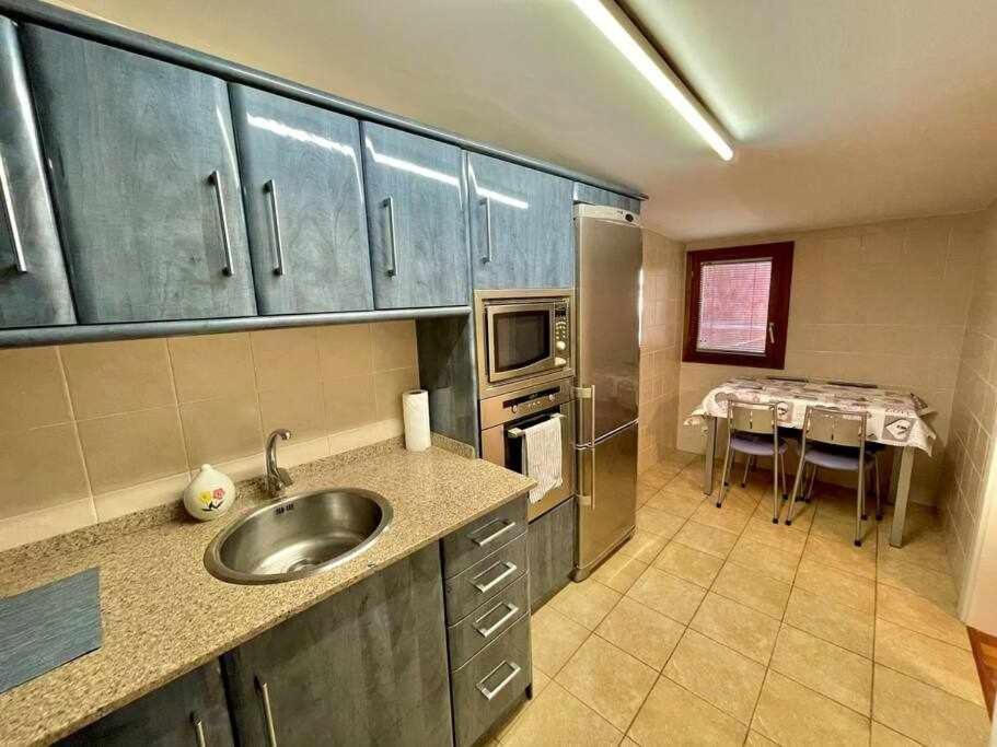 Andra Mari Etxea Apartamento En Parte Antigua Bermeo Esterno foto