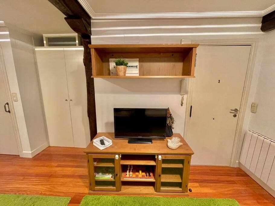 Andra Mari Etxea Apartamento En Parte Antigua Bermeo Esterno foto