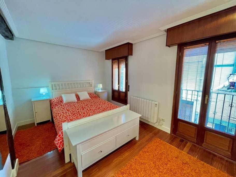 Andra Mari Etxea Apartamento En Parte Antigua Bermeo Esterno foto